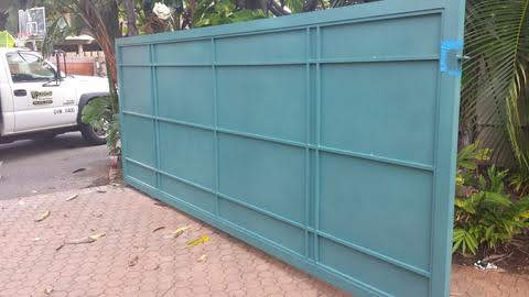 Aluminum gate at residential property