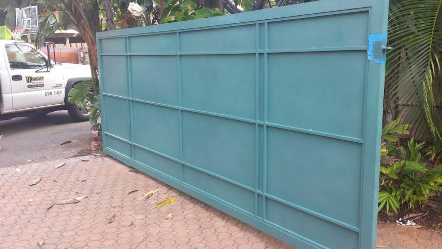Custom aluminum gate installation on Oahu